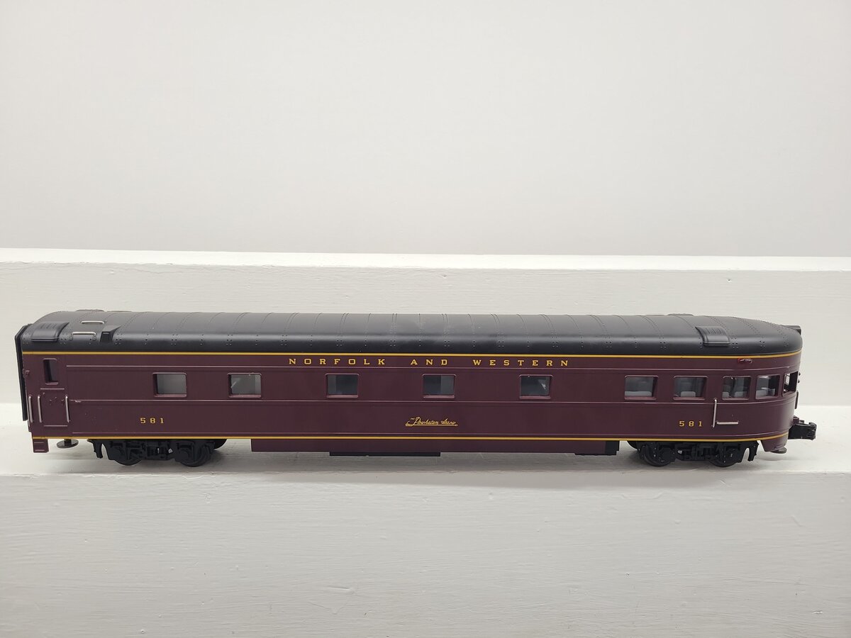 MTH 20-6514 O Gauge Norfolk & Western 70' Streamlined Observation Car #581 EX