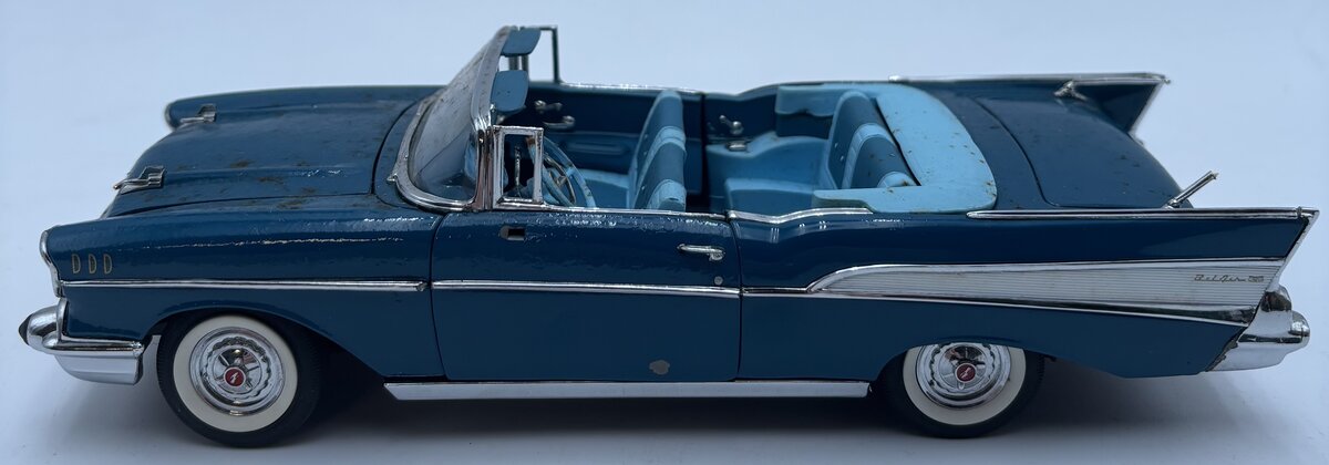 Danbury Mint 1:24 1957 Chevrolet Bel Air VG
