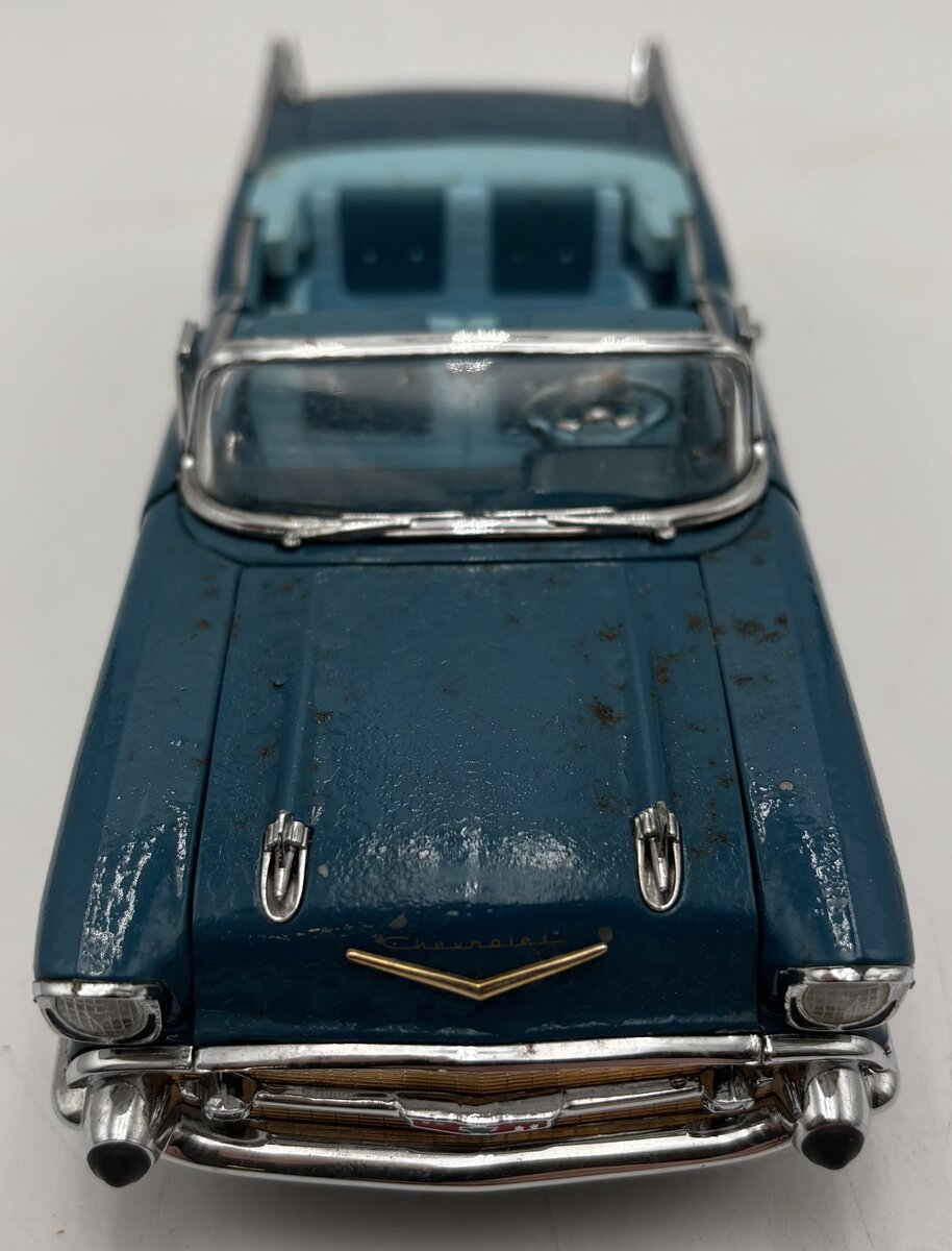 Danbury Mint 1:24 1957 Chevrolet Bel Air VG
