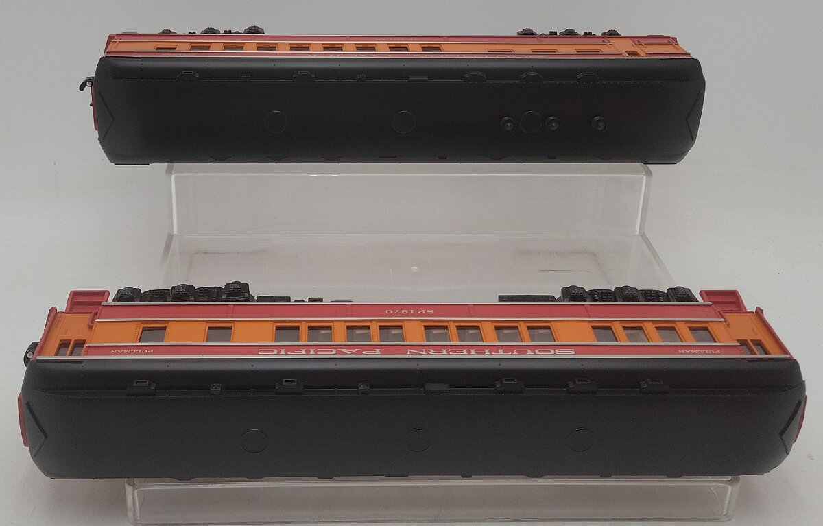 Lionel 6-81773 SP Daylight Madison Coach & Diner Car 2 Pack EX/Box