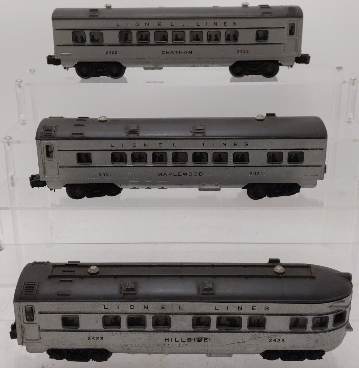 Lionel 2421S Vintage O Lionel Lines 2421, 2422, 2423 Passenger Cars: (Set of 3) VG