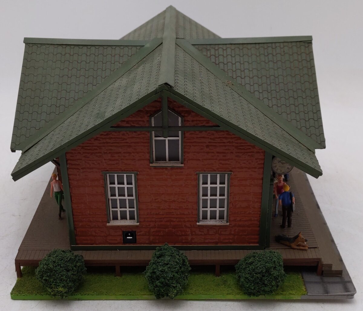 Menards 279-4436 O Scale Menardsville Station VG