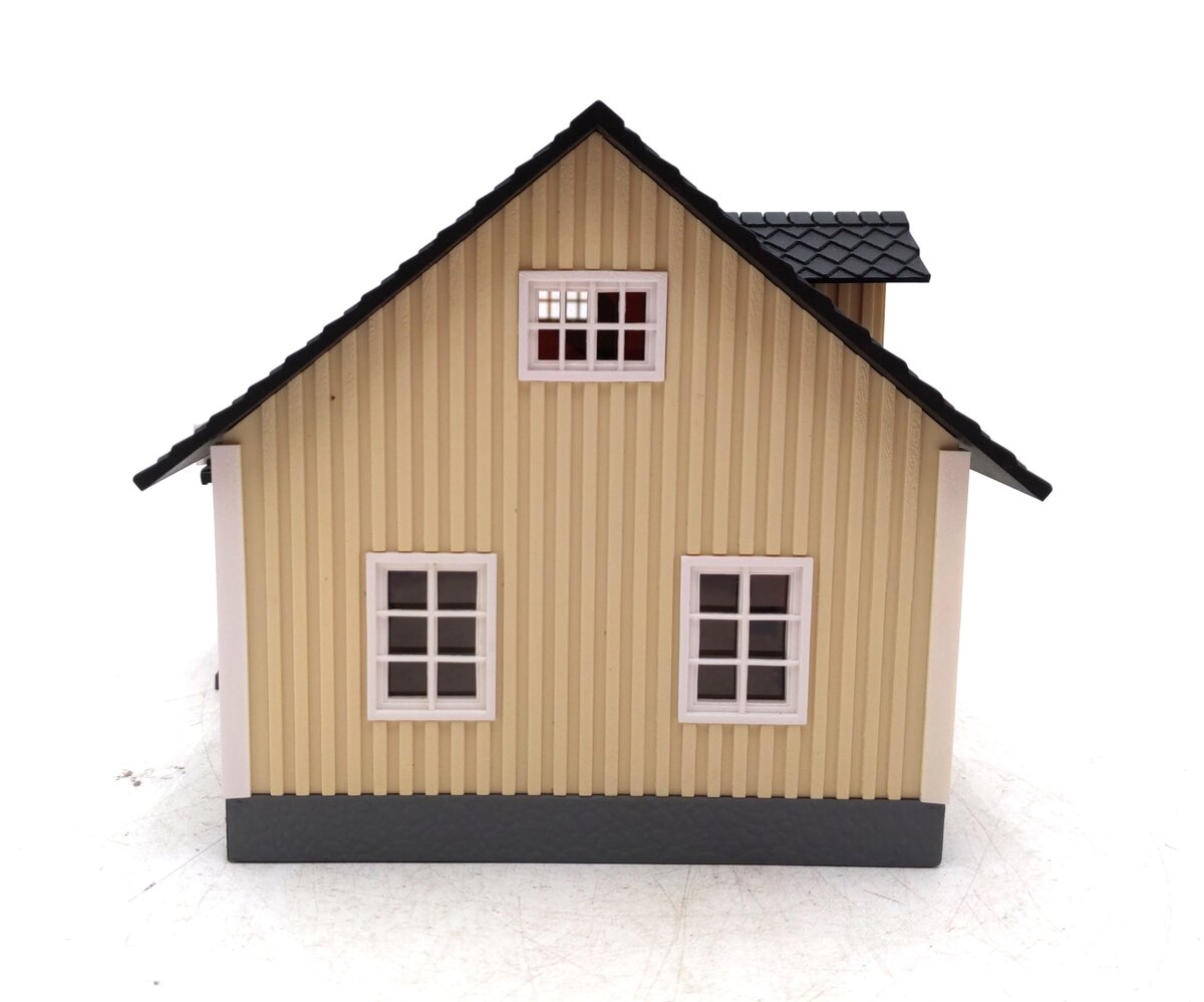 MTH 30-90031 O Scale Railtown School Schoolhouse Building LN