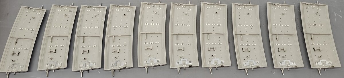 Lionel 6-12061 O Gauge FasTrack O-84 Curve Track Sections [10]