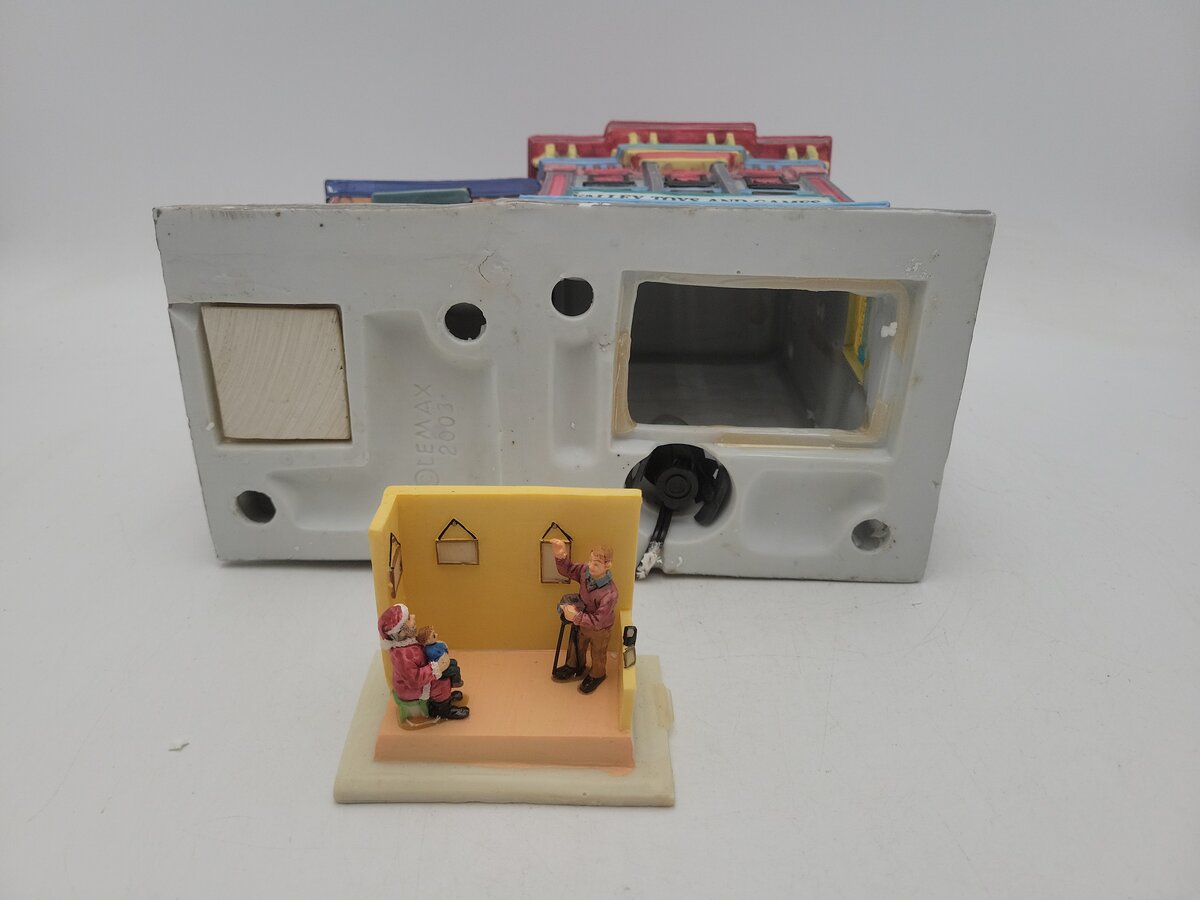 K-Line K43043 Lighted Ceramic Toy Discovery Shop EX/Box