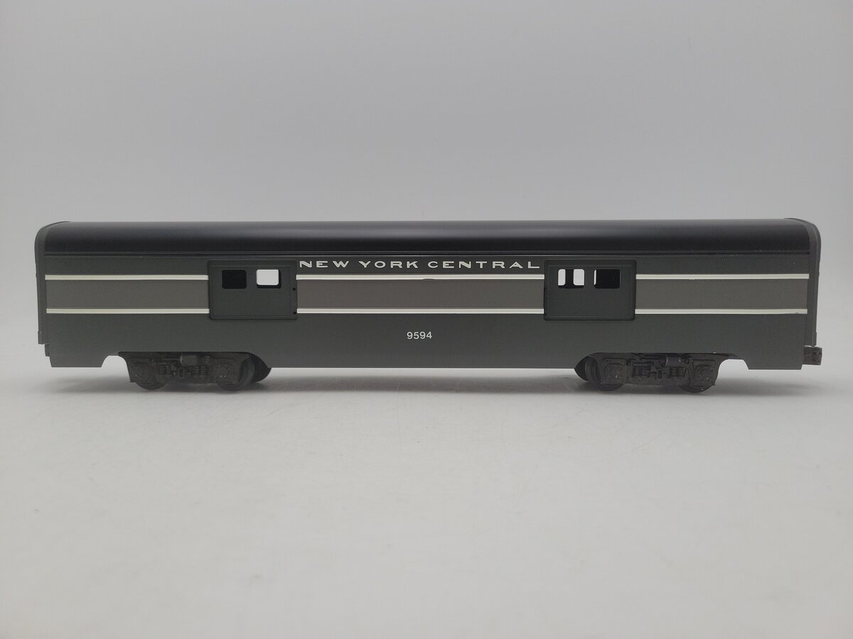 Lionel 6-9594 O Gauge New York Central Aluminum Baggage Car #9594 VG/Box