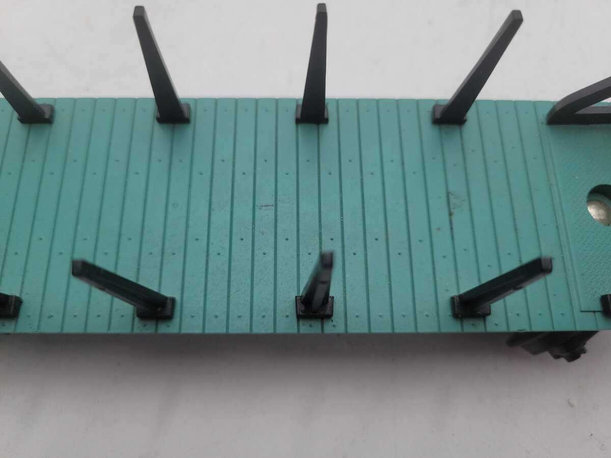 Lionel 6-26030 O Gauge New York Central Flatcar with Bulkheads EX/Box