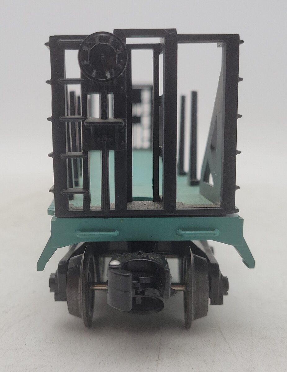 Lionel 6-26030 O Gauge New York Central Flatcar with Bulkheads EX/Box