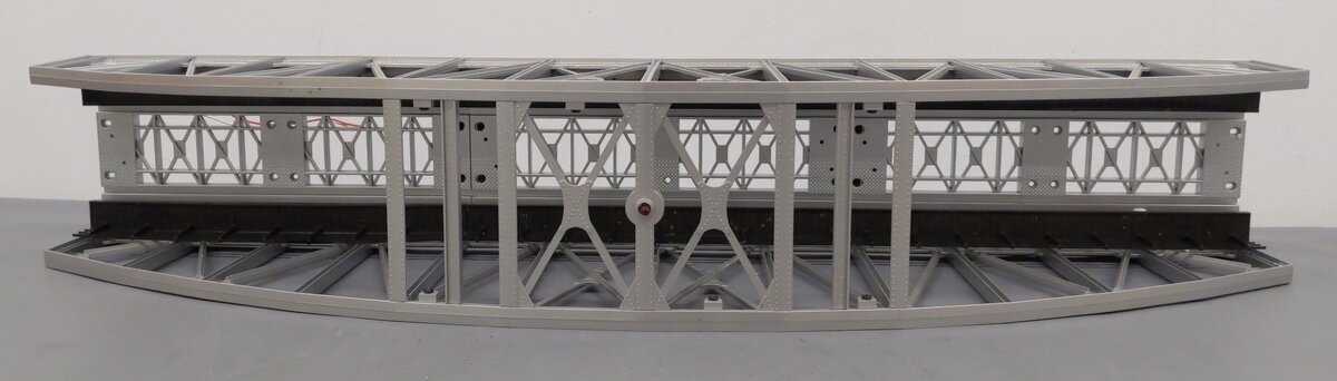 MTH 40-1101 O Gauge 30" Long Silver Steel Arch Bridge EX/Box
