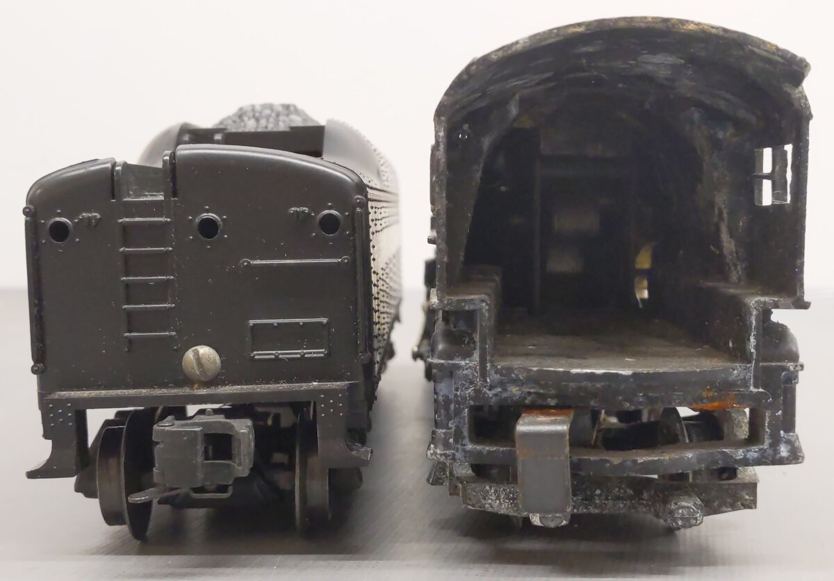 Lionel 2025 Vintage O 2-6-2 Diecast Steam Locomotive w/ Pennsylvania Tender
