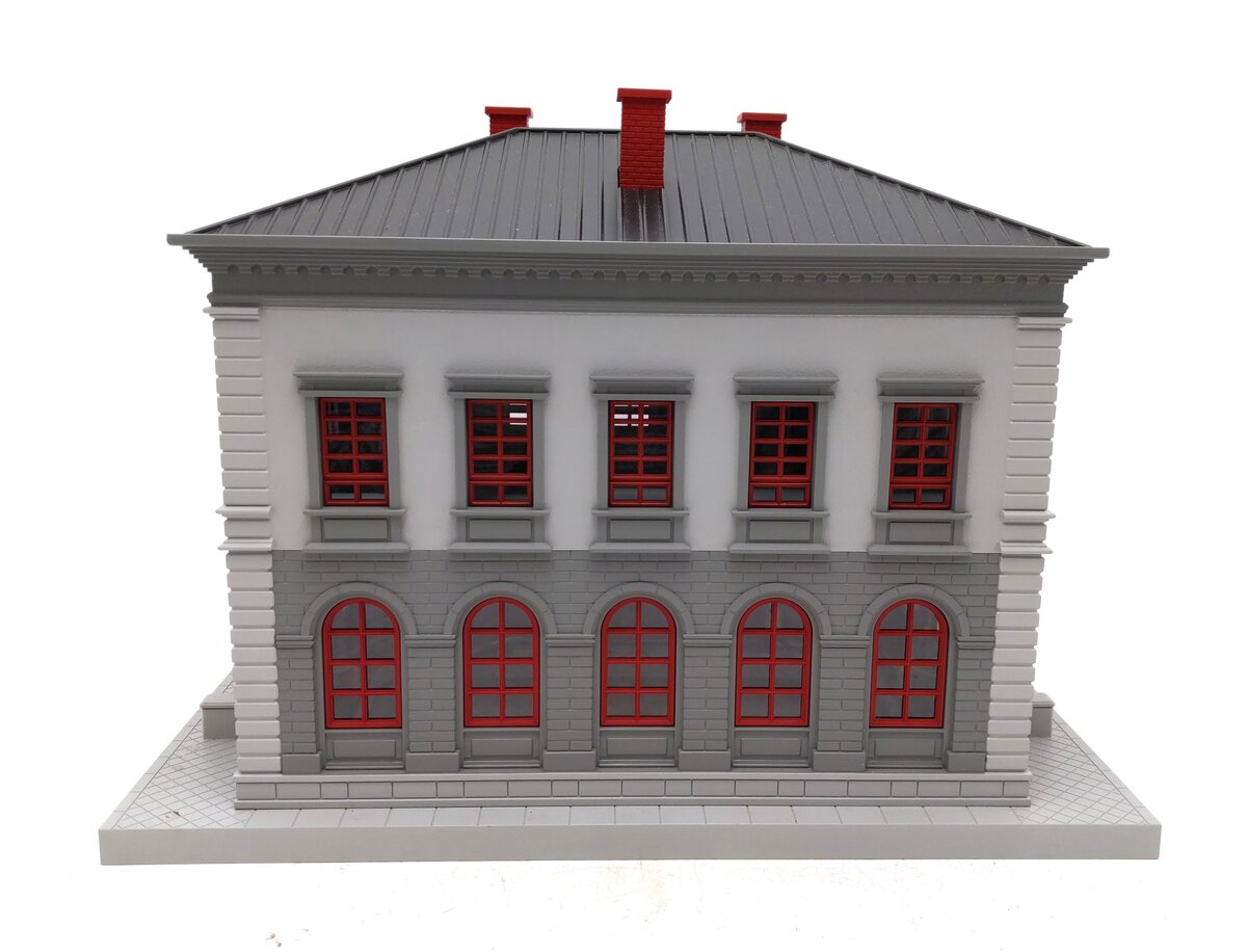 MTH 30-9099 O Gray & Maroon Police Station Assembled Building EX