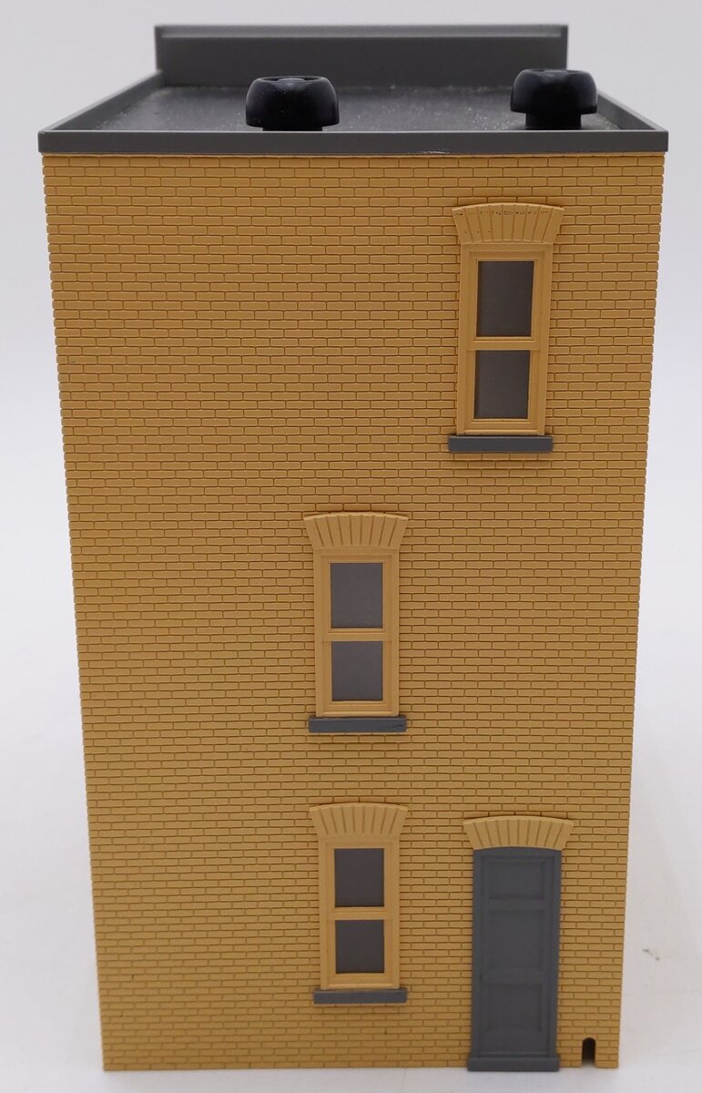 MTH 30-90240 O 3-Story Town House EX