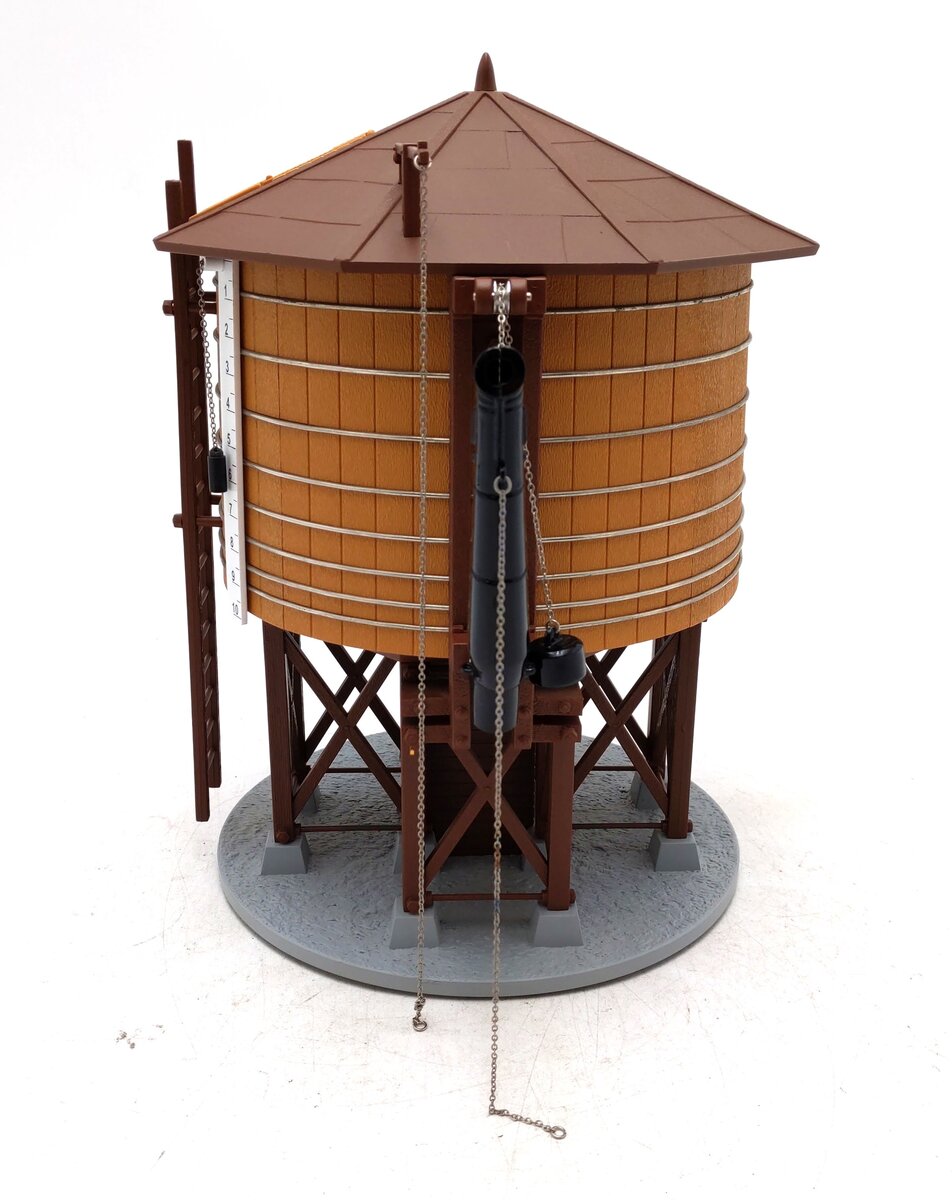 MTH 30-11028 O Scale Operating Wood Water Tower EX