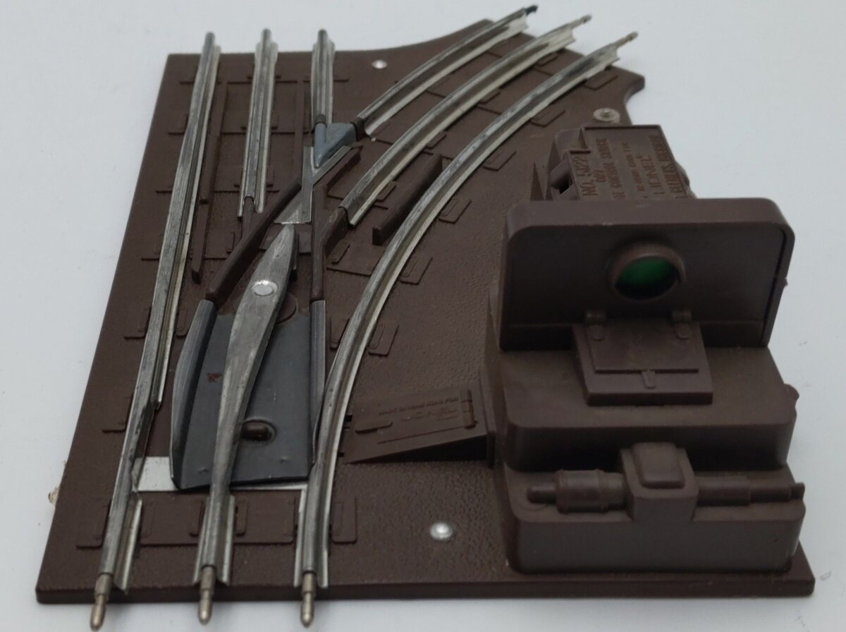 Lionel 6-5122 027 Right Hand Remote Control Switch Turnout VG