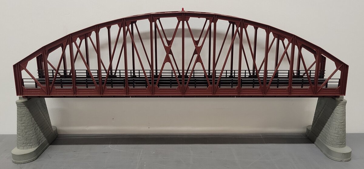 MTH 40-1031 O Gauge 30 Inch Rust Colored Steel Arch Bridge w/ Piers EX