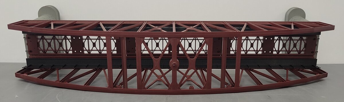 MTH 40-1031 O Gauge 30 Inch Rust Colored Steel Arch Bridge w/ Piers EX