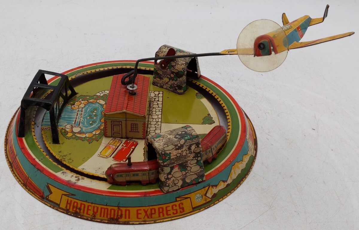 Marx Vintage Aluminum Honeymoon Express Windup Train Toy VG