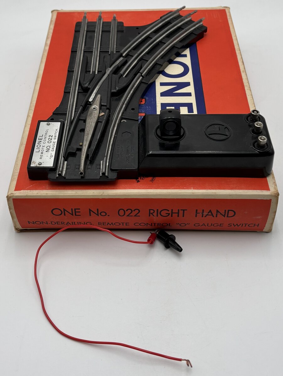 Lionel 022 O Gauge Vintage RH Non-Derailing Remote Control Switch EX/Box