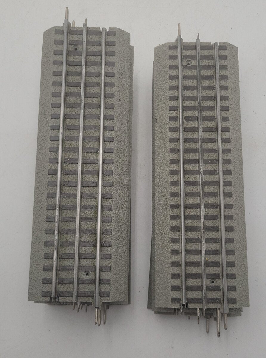 Lionel 6-12014 O Gauge FasTrack 10" Straight Track (9) EX