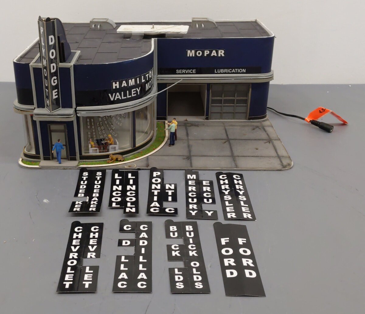 Menards 279-6396 O Gauge Valley Motors VG