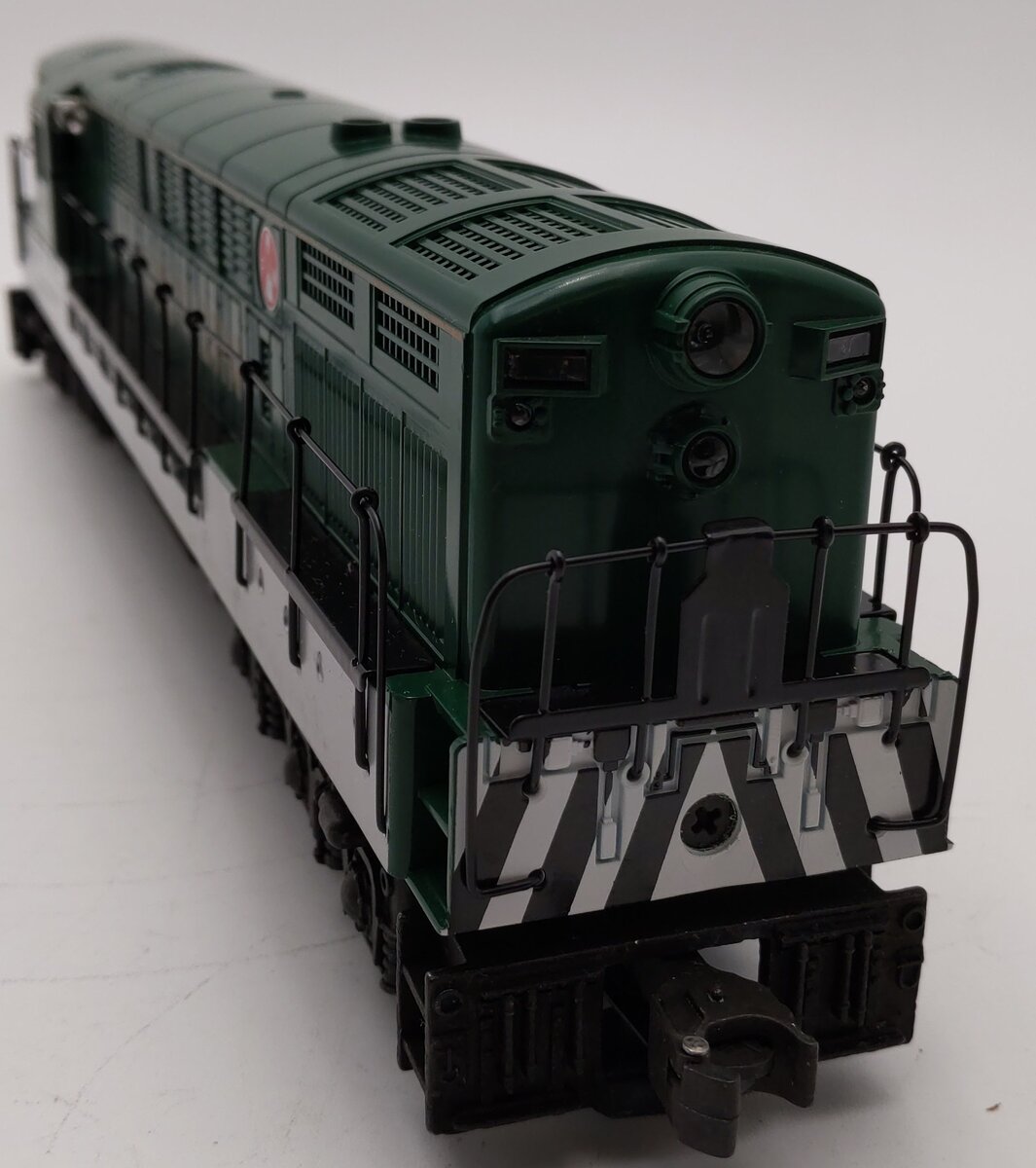 Lionel 6-18301 O Southern Fairbanks Morse Trainmaster Diesel Locomotive #8301 EX/Box