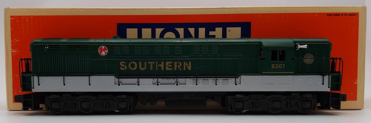 Lionel 6-18301 O Southern Fairbanks Morse Trainmaster Diesel Locomotive #8301 EX/Box