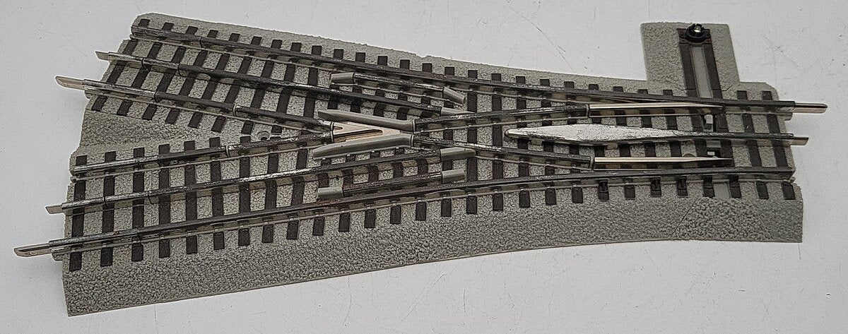 Lionel 6-81954 O-72 22-1/2 12"  Remote Command Wye Fastrack Switch Turnout VG