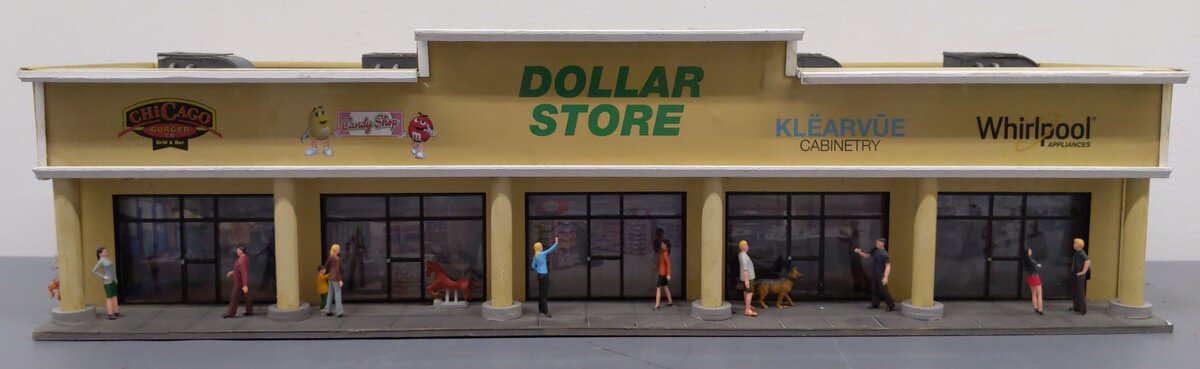 Menards 279-4846 O Gauge Strip Mall Shopping Center EX/Box