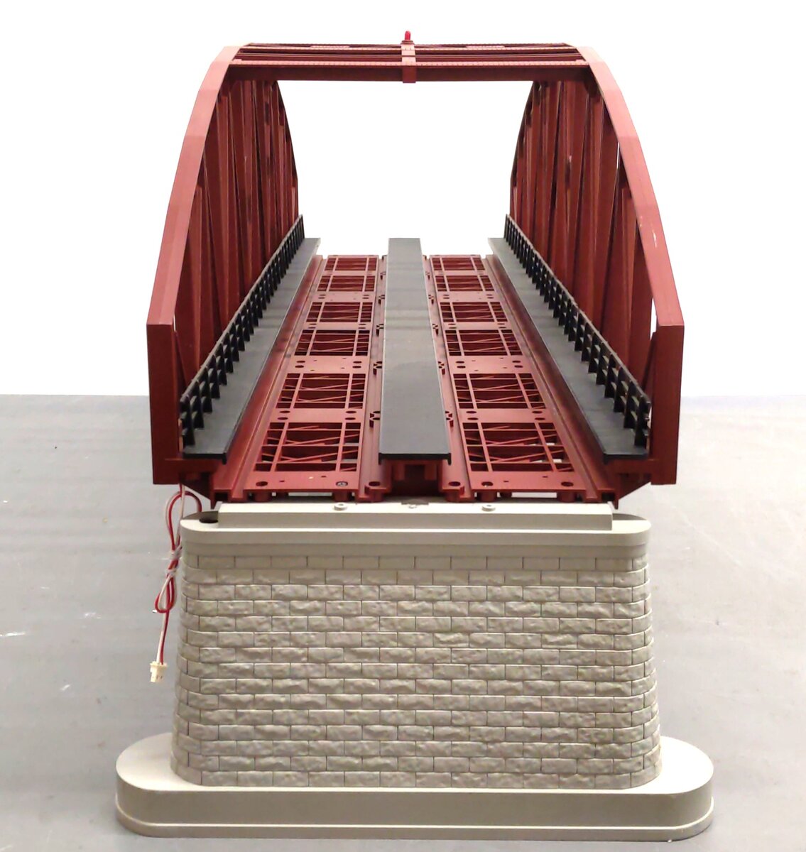 MTH 40-1058 2-Track Steel Arch Bridge EX