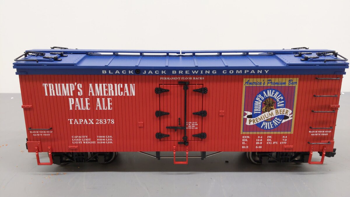 USA Trains 16383 G Scale Trump's Pale Ale Refrigerator Car EX