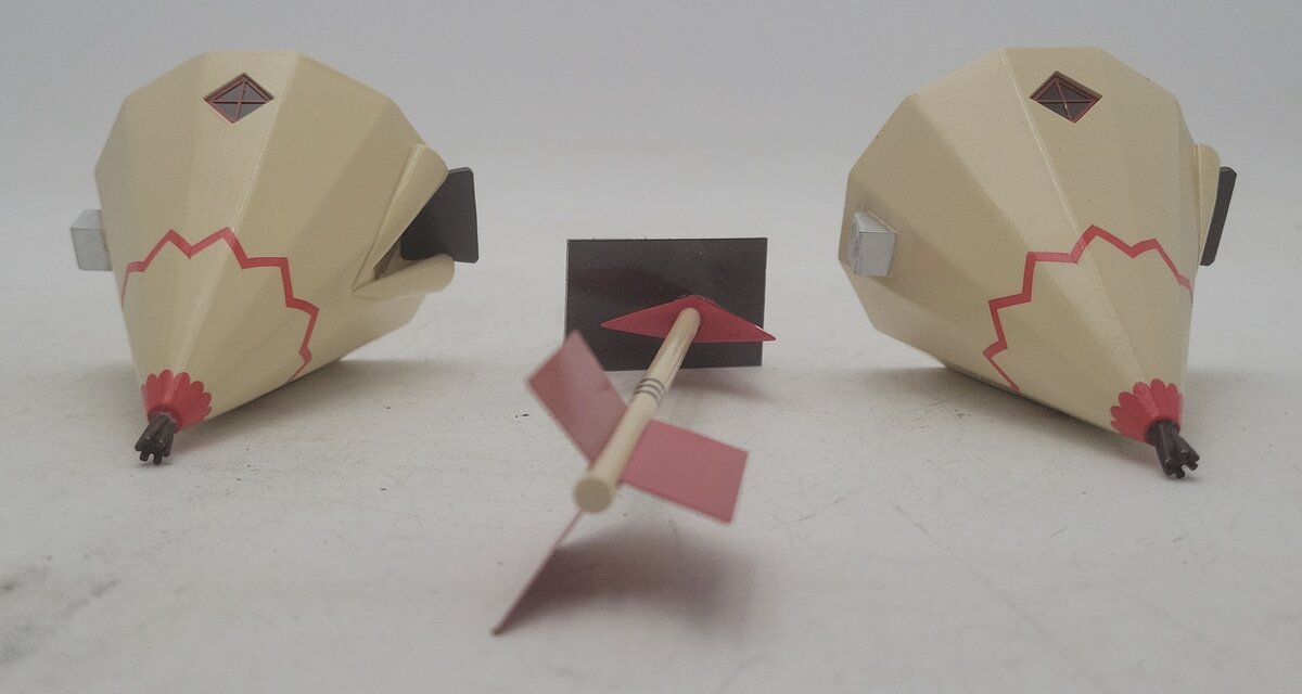 Bachmann 35205 HO Teepee Hotel 2 Teepees w/Arrow Built Up EX/Box