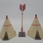 Bachmann 35205 HO Teepee Hotel 2 Teepees w/Arrow Built Up EX/Box
