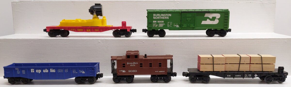 Lionel & Other O Gauge Assorted Freight Cars [5] VG