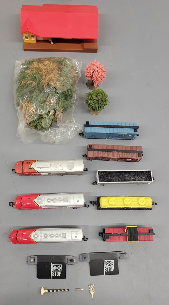 Bachmann 4551 N Scale Scenic Express Diesel Train Set VG/Box