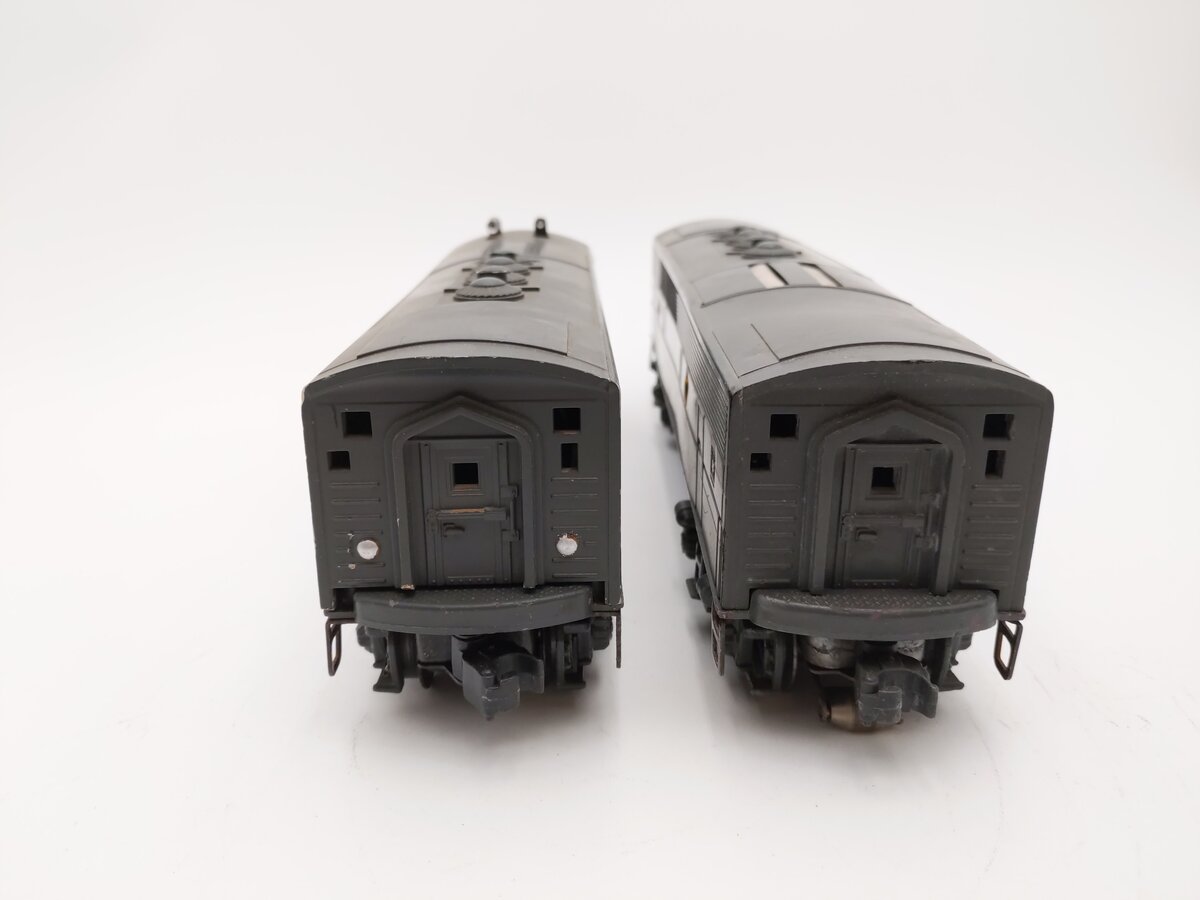 Lionel 2354 Vintage O NYC F-3 AB Diesel Locomotive Set VG