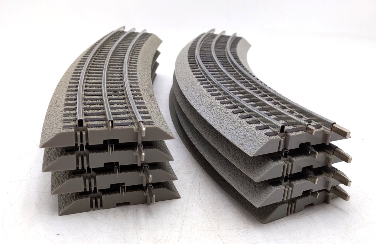 Lionel O Assorted Curved Track Sections: 6-12041, 6-12015 [8] EX