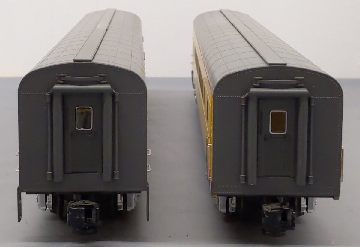 Lionel 6-83019 O Union Pacific 21" Excursion Passenger Car Set (#5769 & #5473) EX/Box