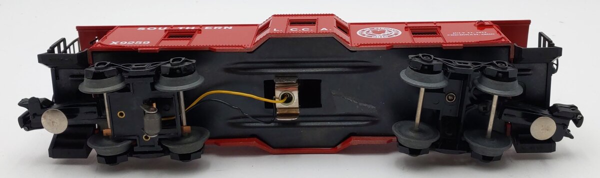 Lionel 6-9259 O Gauge Southern LCCA Bay Window Caboose LN/Box
