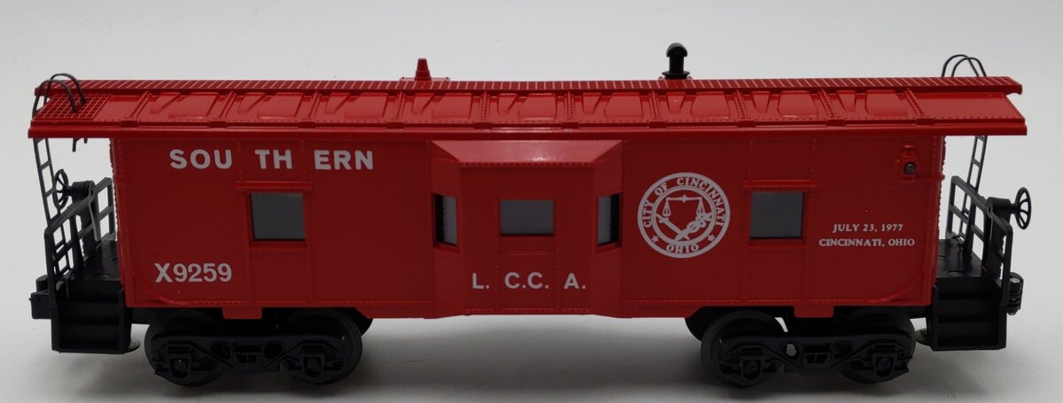 Lionel 6-9259 O Gauge Southern LCCA Bay Window Caboose LN/Box