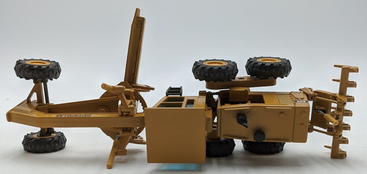 NZG 387 1:50 Diecast 16G Caterpillar Motor Grader VG/Box