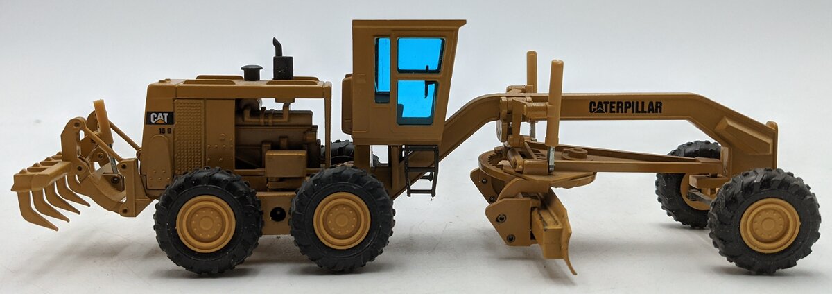 NZG 387 1:50 Diecast 16G Caterpillar Motor Grader VG/Box