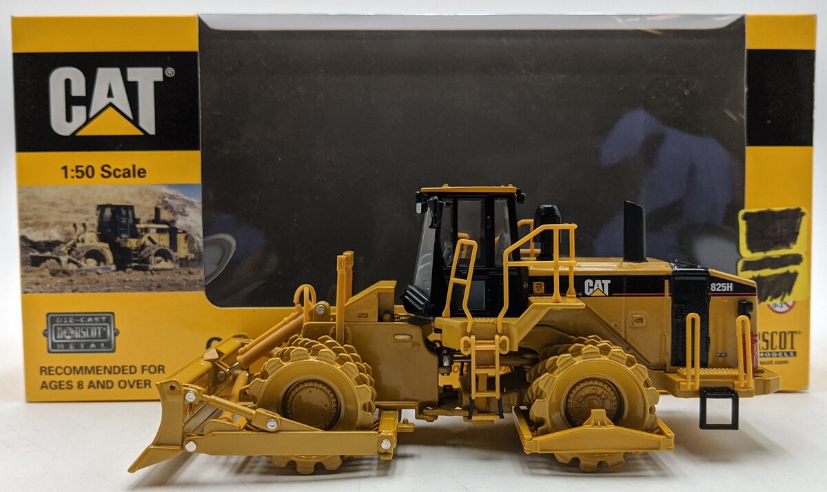Norscot 55165 1:50 Caterpillar 825H Soil Compactor Diecast Model Replica NIB