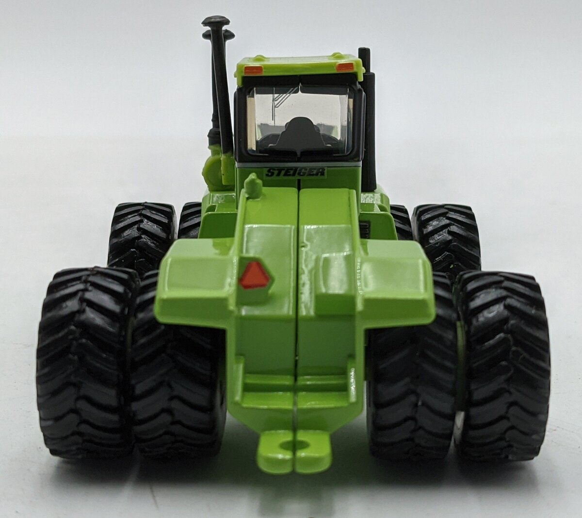 Ertl 16218A 1:64 Diecast Steiger Tiger KP-525 2012 Tractor National Farm Show LN/Box