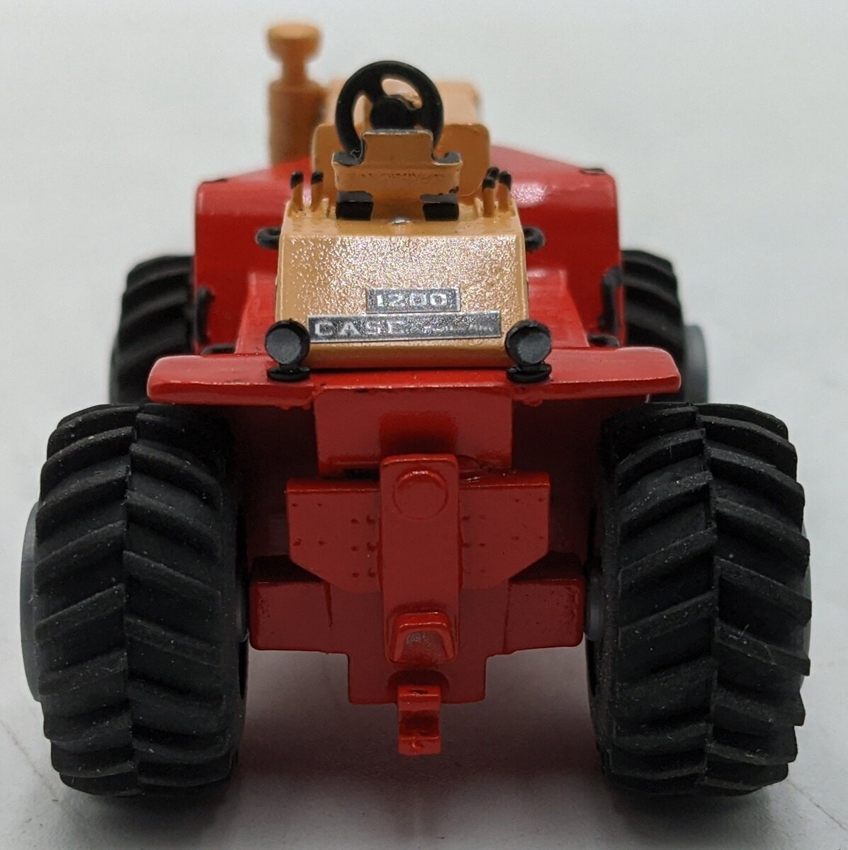 Custom Built 1:64 Scale Diecast 4WD Case 1200 Tractor VG