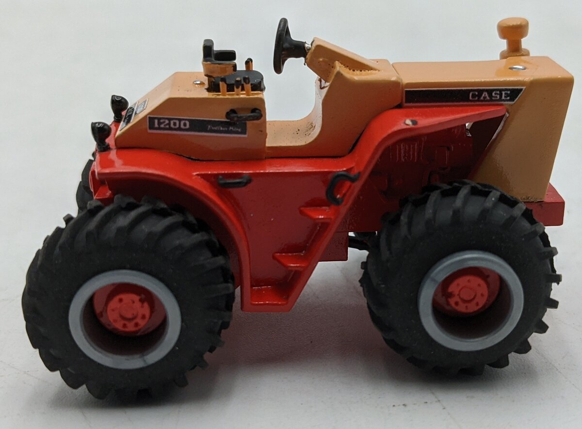 Custom Built 1:64 Scale Diecast 4WD Case 1200 Tractor VG