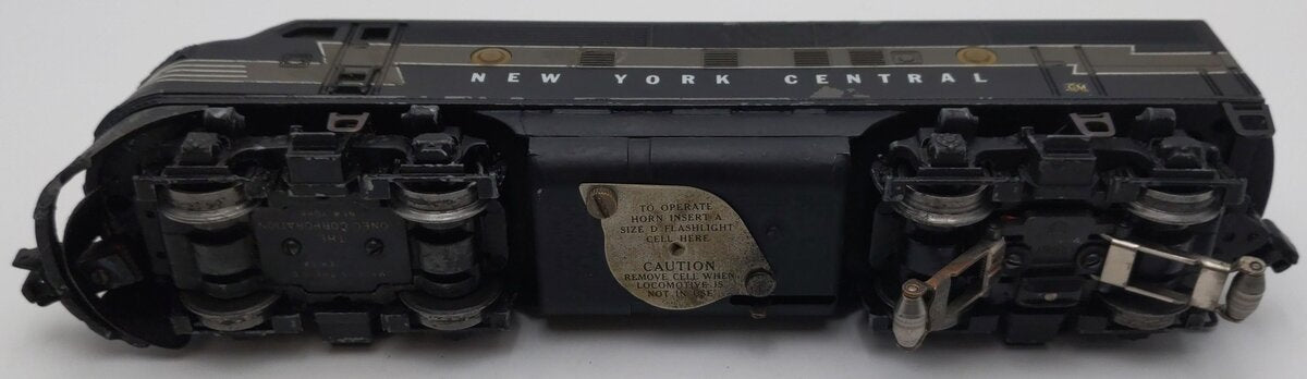 Lionel 2344P Vintage O Gauge New York Central F-3 A Powered Diesel Locomotive VG