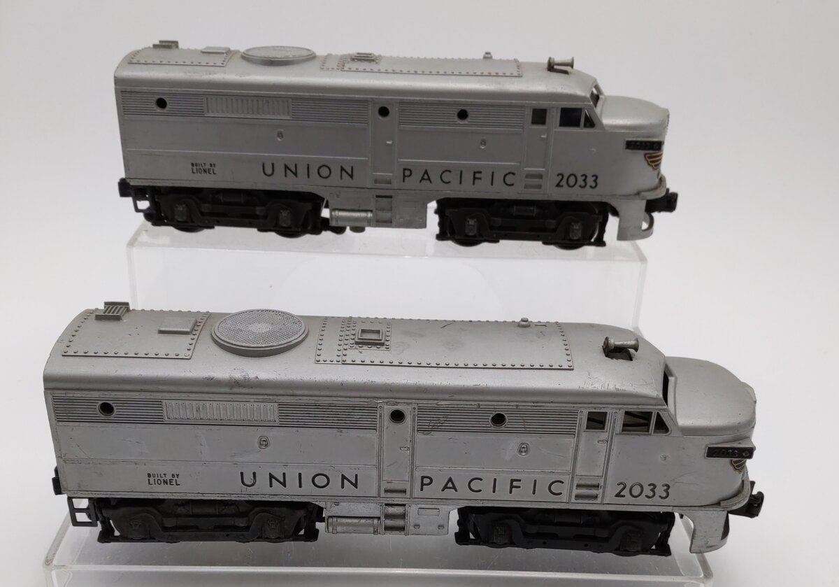 Lionel 2033 Vintage O Union Pacific Alco AA Diesel Locomotive Set VG