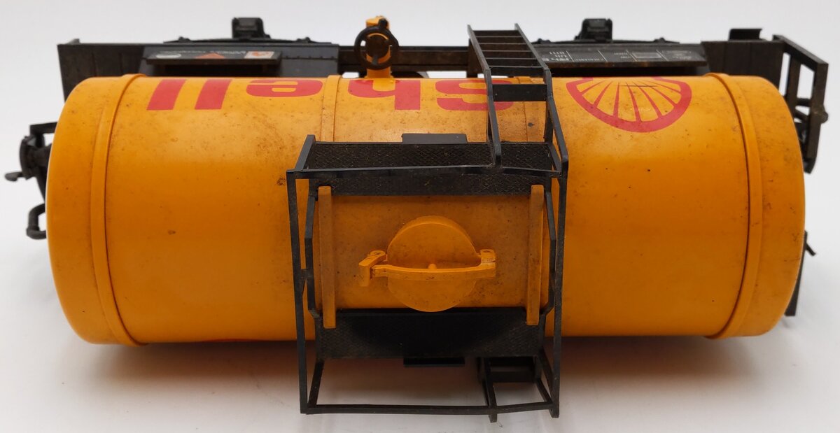 LGB 40402 G Scale Shell Tank Car - Plastic Wheels VG