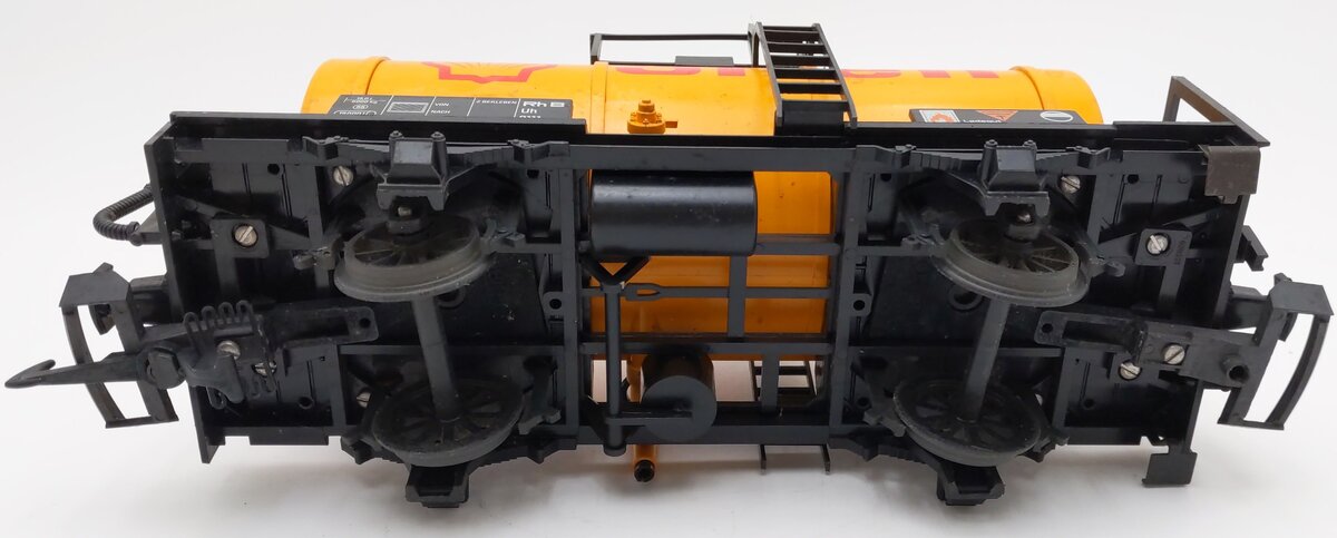 LGB 40402 G Scale Shell Tank Car - Plastic Wheels VG