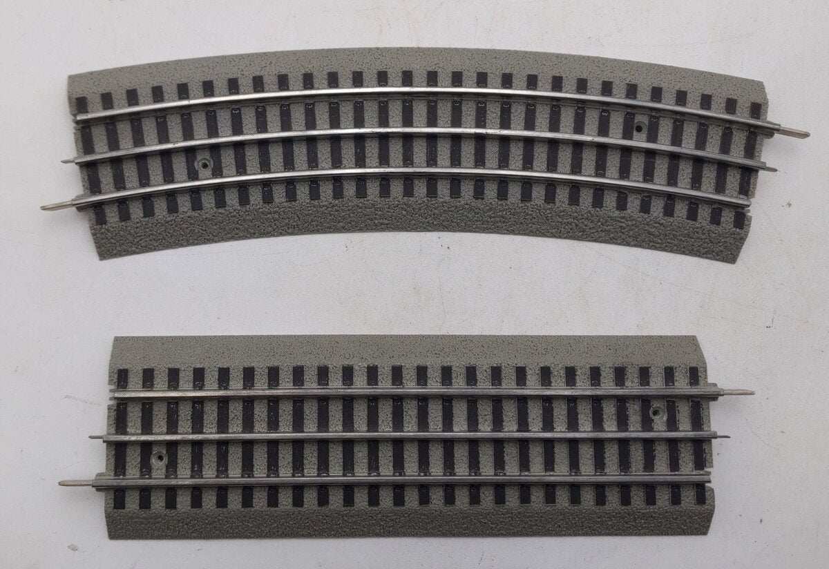 Lionel Assorted O Gauge Curved & Straight FasTrack Pieces [10] EX